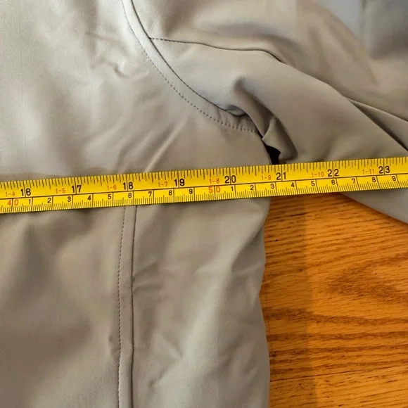 NWOT Peter Millar Approach Insulated Half-Snap Hoodie in Gale/Grey  (Size Small) - Picture 5 of 11